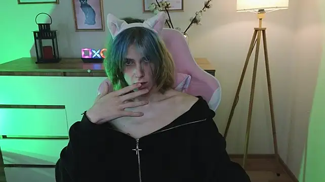 lazy_jester Chat XXX in diretta