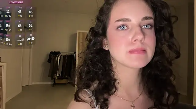 A_Milly Adlı Modelin Canlı XXX Sohbeti