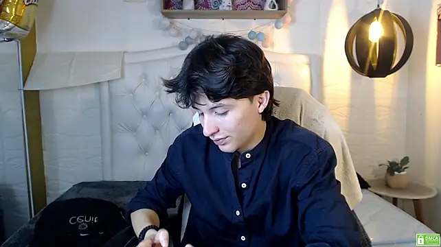 Chat +18 de Marcoviolet ao vivo