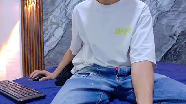 EthanCross__ 라이브 XXX 채팅