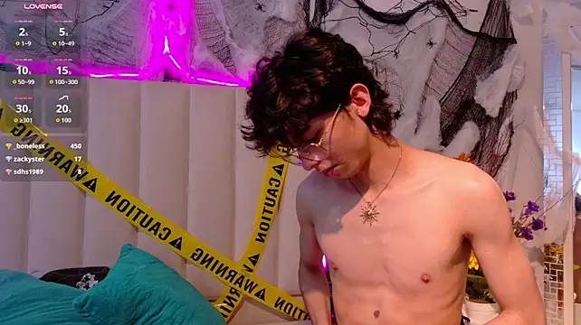 Czat XXX na żywo – Twink_Sebas7