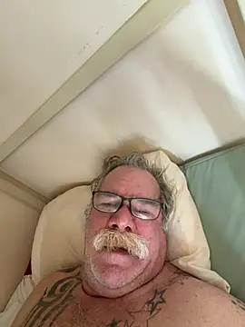 Chat XXX Live Caesar_Baxter