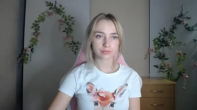 Živý XXX chat LuciaYoung