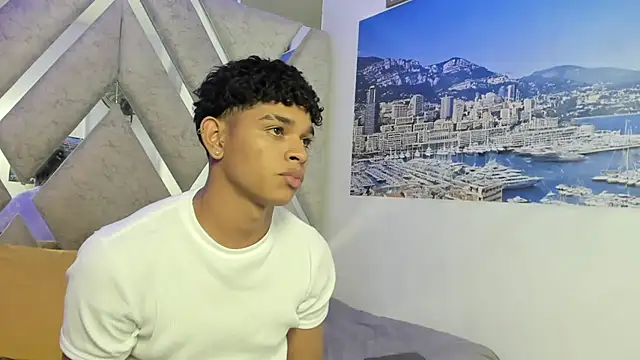 nova_mitchell7 XXX чат на живо