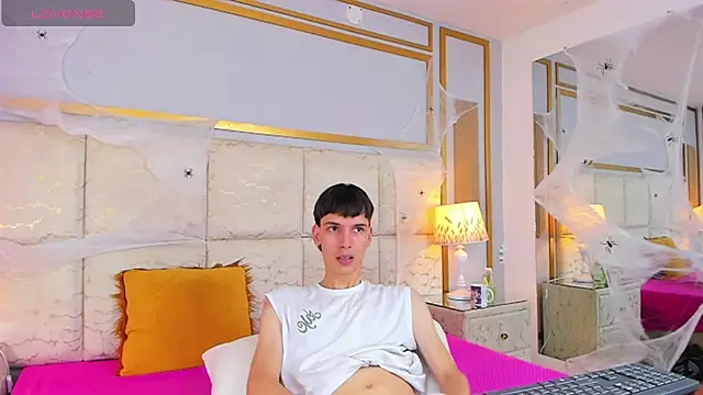 צ'אט XXX בשידור חי של AbyssGaze