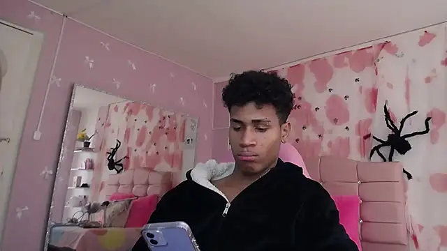 Santy_bigcock_01 라이브 XXX 채팅