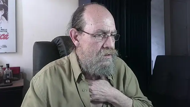 دردشة Uncle_Hottie الجنسية المباشرة