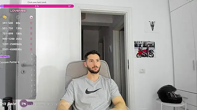 ZackFraser Chat XXX live