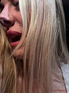 XXX chat uživo modela FrancescaNappi