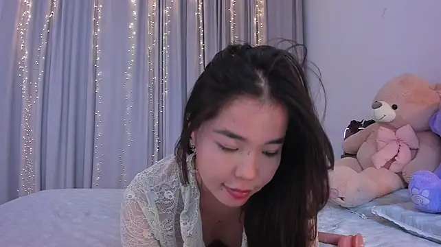Dollyaa's Live XXX Chat