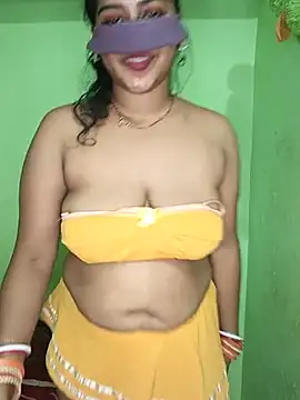 juhi06 XXX чат на живо