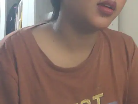 NancyRuvi Chat XXX in diretta