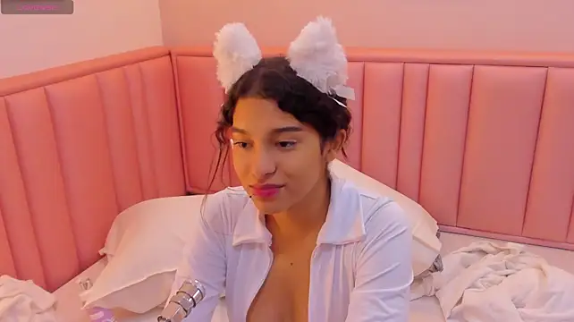 Chat +18 de oli_rose ao vivo
