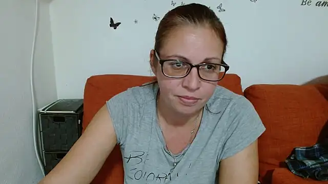 Chat XXX en directo de LadyHellene