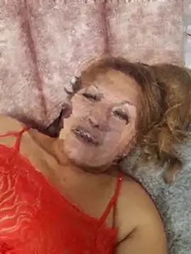 Kazsandraa's Live XXX Chat