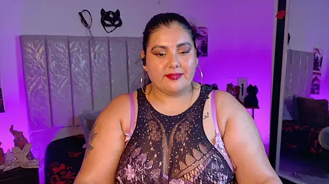 Isabell_Luxxx Obrolan Langsung XXX