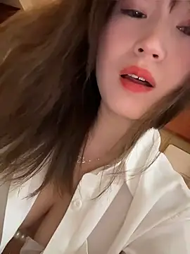 Dian-Sex Chat XXX live