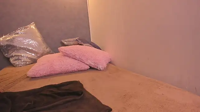 Jenay_Rosse Chat XXX live