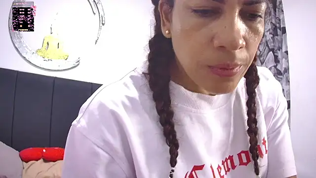 Živý XXX chat sara_smith45