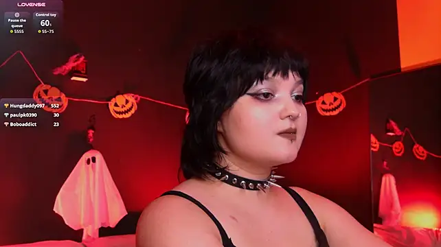 VixenDom Live XXX Chat