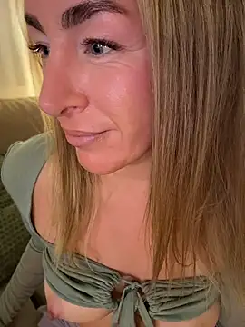 ChristinaSiemone Live XXX Chat