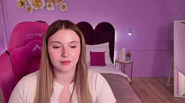 CharlotteAtwoood Live XXX Chat