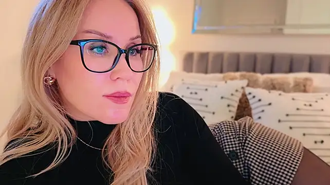 Myassistant Live XXX Chat