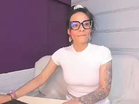 Yorosamah Webcam Show