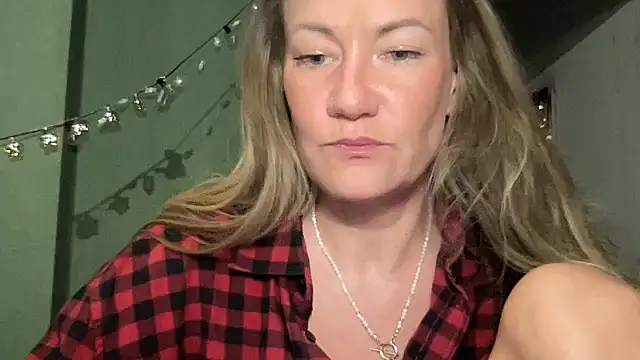 Yaverixa 라이브 XXX 채팅