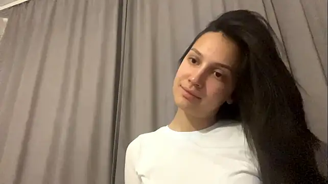 MarinaTuray 라이브 XXX 채팅