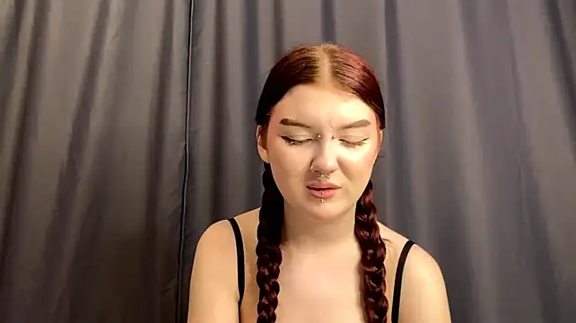 Živý XXX chat ThuyValentini