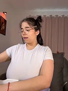 tati_reyess Chat XXX live