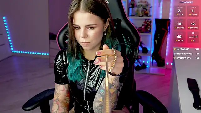 QueenAliceX Live XXX Chat