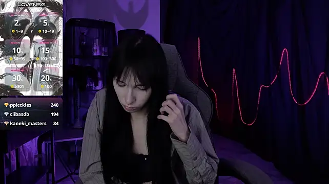 SeraphineSparda's Live XXX Chat