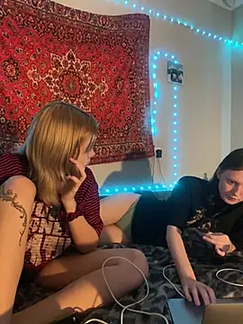 Chat +18 de SweetCranberry ao vivo