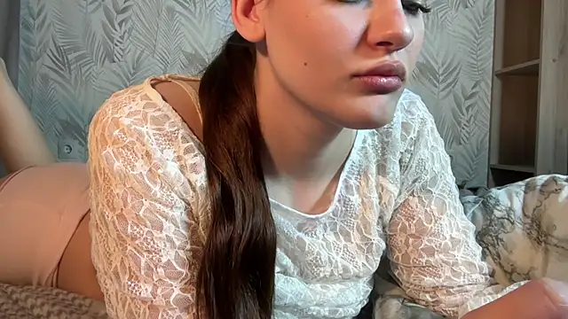 CherryDollll 现场XXX聊天