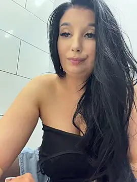 Tisha_Busty Chat XXX live