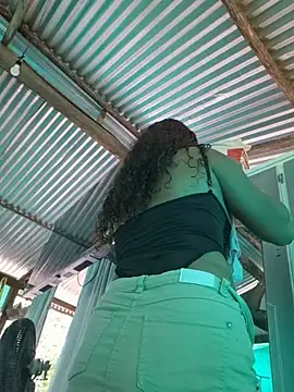 _kimberlly Adlı Modelin Canlı XXX Sohbeti