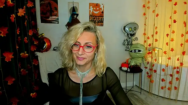 MuseOfStage Chat XXX live