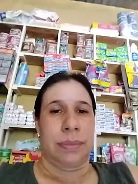 Chat XXX en directo de MIA-LARIOS