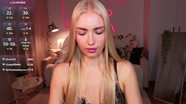 Chat +18 de TessaGrays ao vivo