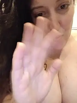 Chatroom XXX en direct de Luna_wild69