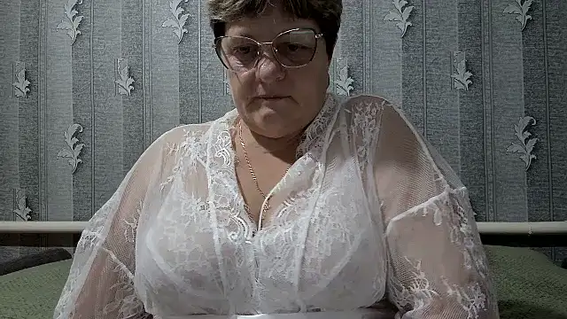 XXX chat uživo modela ElzaJewel