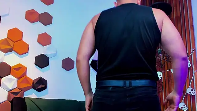 Chat XXX ao vivo de RomanCroft