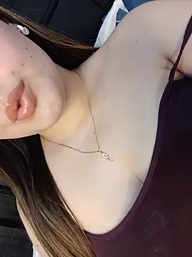 im_here- Live XXX Chat