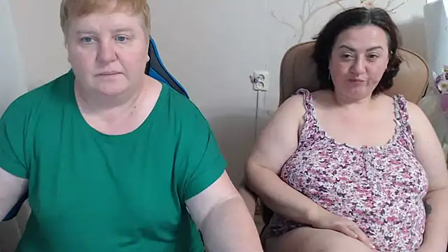 Lindy-Jeanie Obrolan Langsung XXX