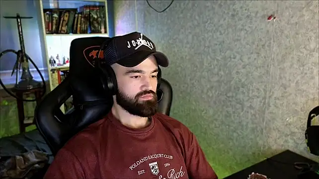 Chat XXX Live _Serious_Man