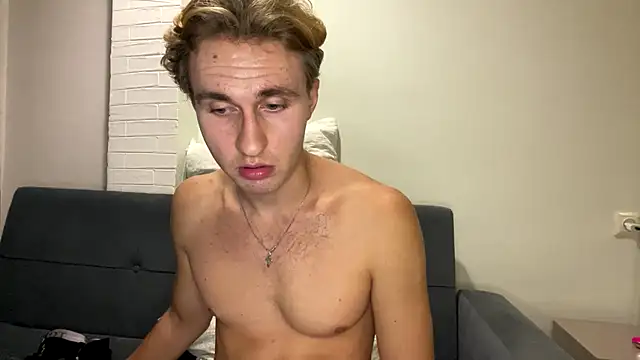 MarvinLur Live XXX Chat
