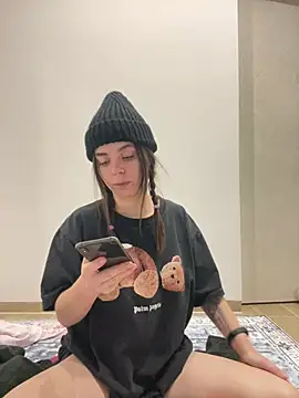 Kyivskyi_Tort 即時 XXX 聊天