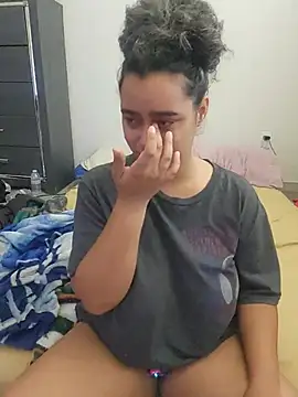 Show de cinnaminnie na webcam